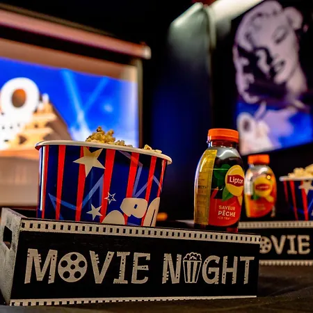 Cinema Prive A Avec Ecran Xxl Et Son Immersif 아파트 칼라이스
